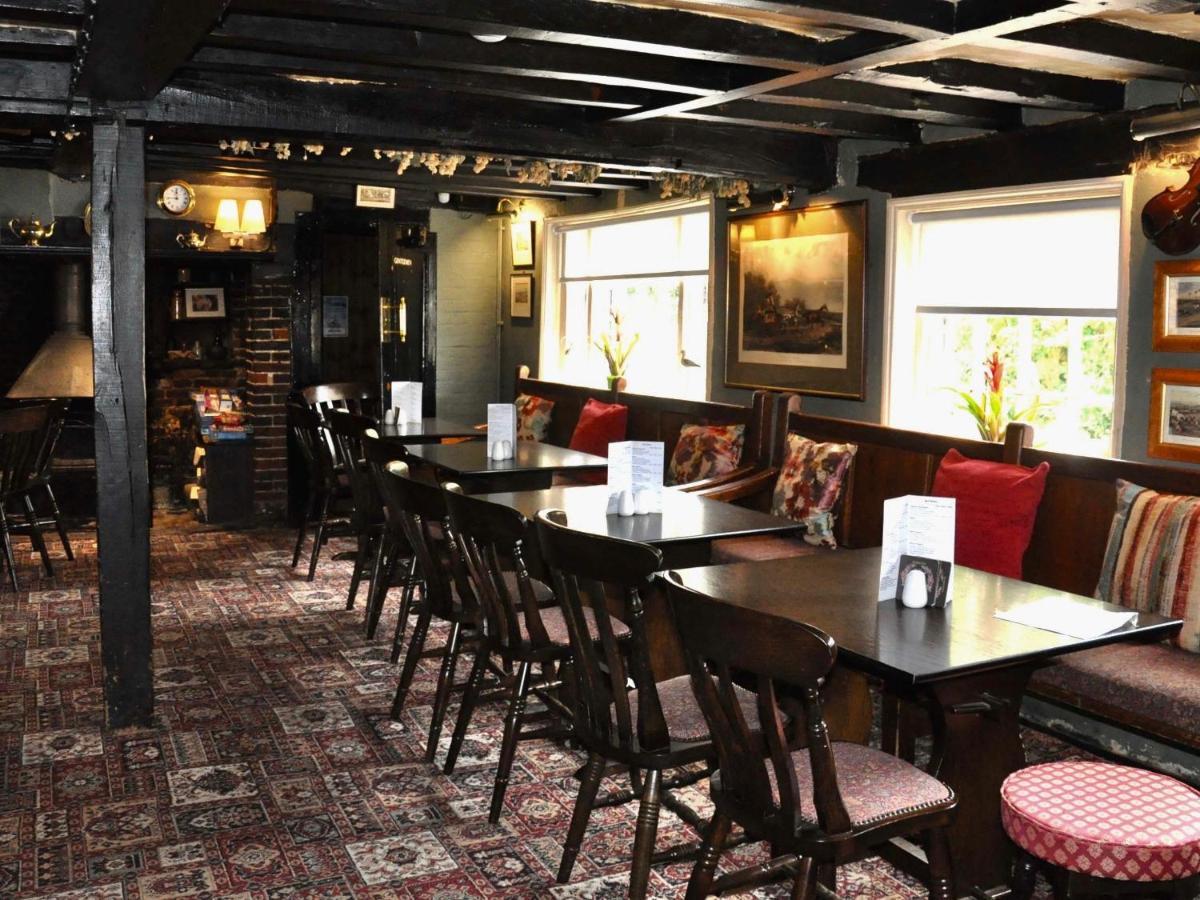 Rose And Crown B&B Burwash Esterno foto