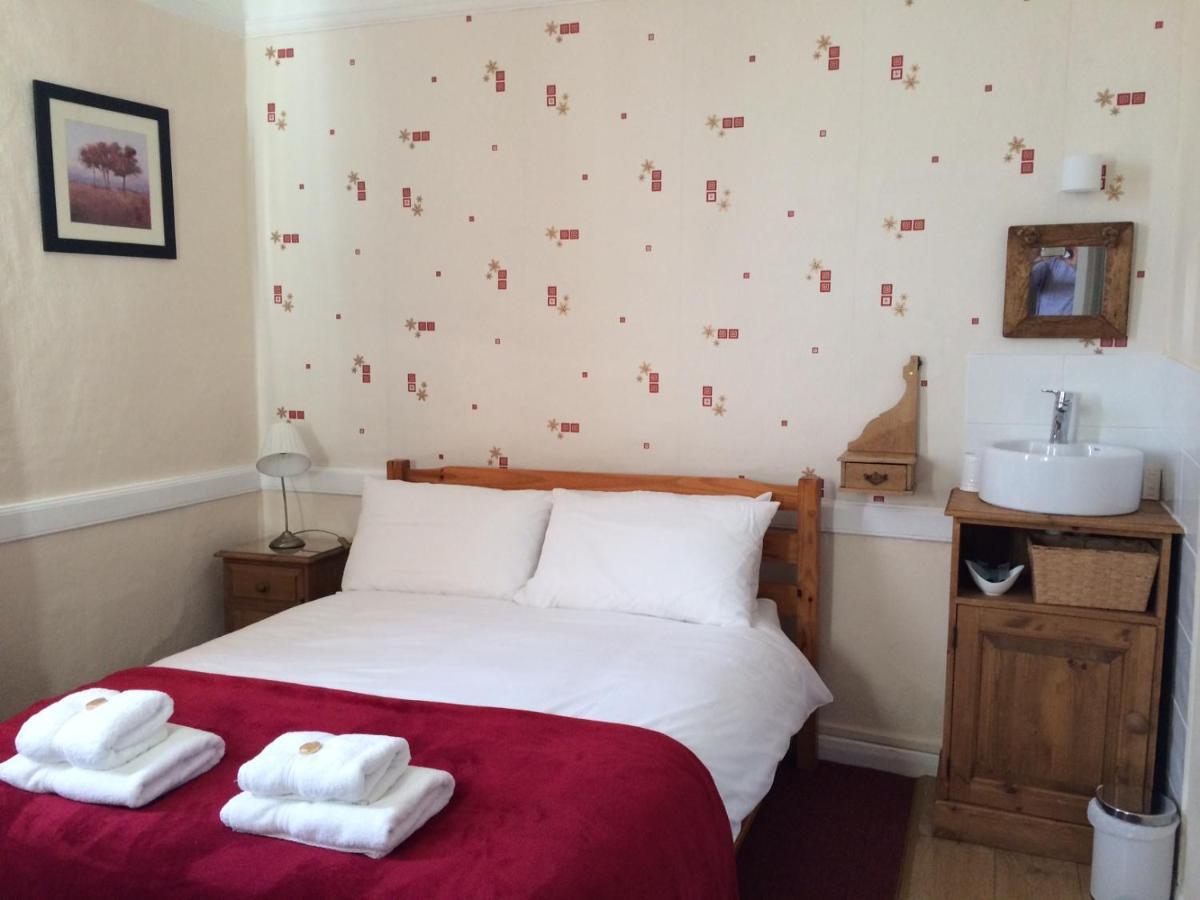 Rose And Crown B&B Burwash Esterno foto